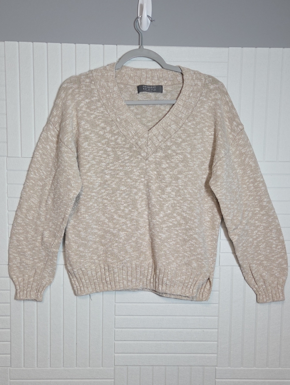 Primark Beige V Neck Sweater Size S